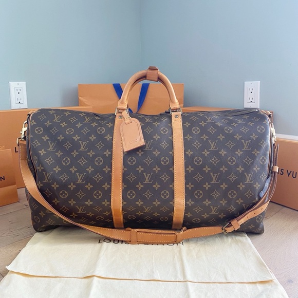 ♥️KEEPALL BANDOULIERE 60♥️ Authentic LV Travel Bag